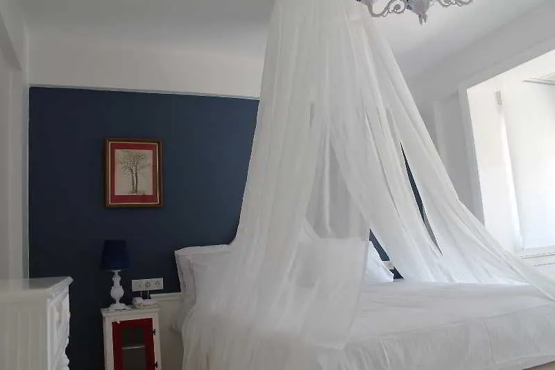 **  Erendira Hotel - Special Category Alacati Turkey