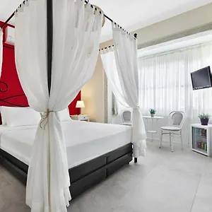 Panda Otel