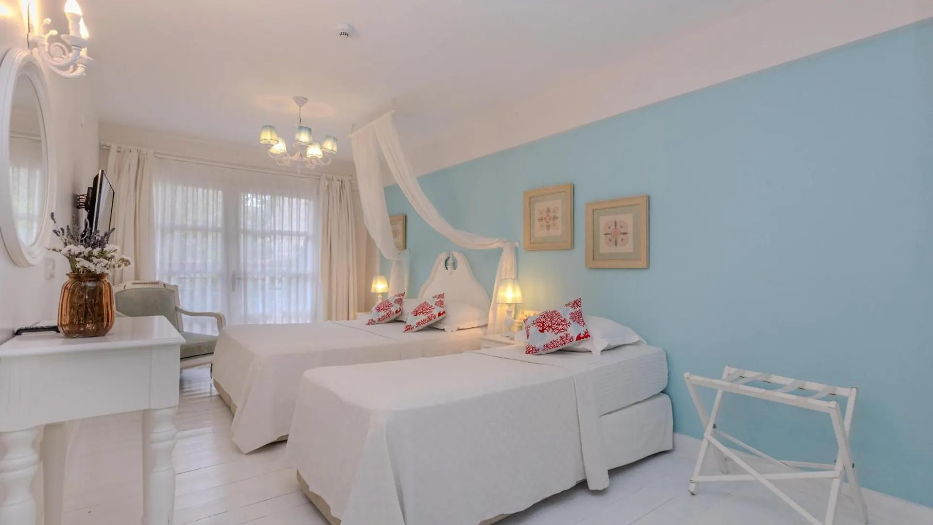 Erendira Hotel - Special Category Alaçatı